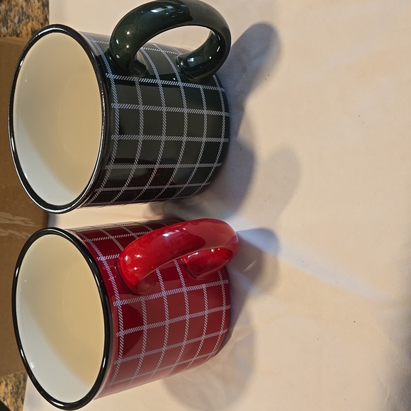 Hallmark Christmas mugs - Picture 2 of 4